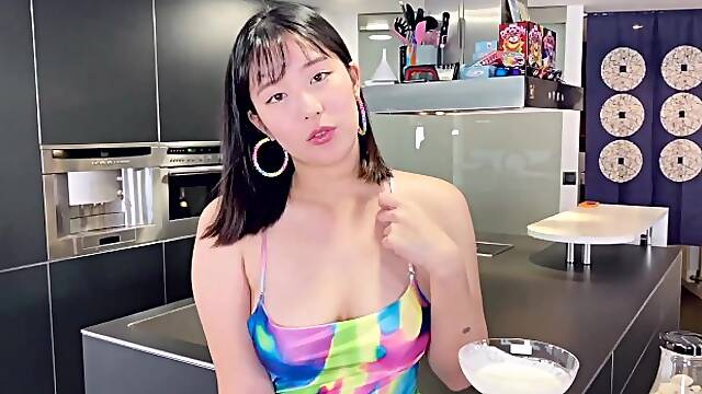 OBOKOZU - OMG! My Japanese Tinder date is not wearing any underwear! - Find us on Onlyfans!
