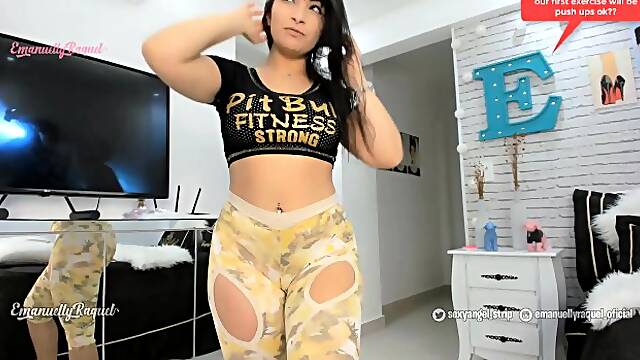 Hot big ass girl in tight yoga pants giving to you the hottest JOI, jerk off instructions ,cameltoe