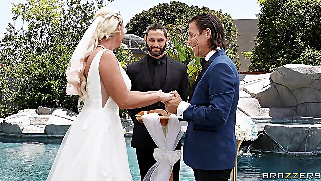 Busty MILFs fuck on the wedding day for merciless lesbian perversions