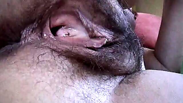 Hairy BBW close up masturbation