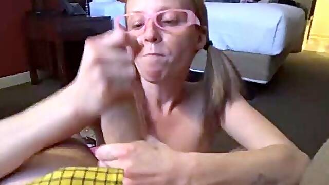 Alyssa Hart Nirty Handjob
