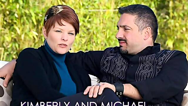 Amateur swinger couple is getting a full swap tonight!