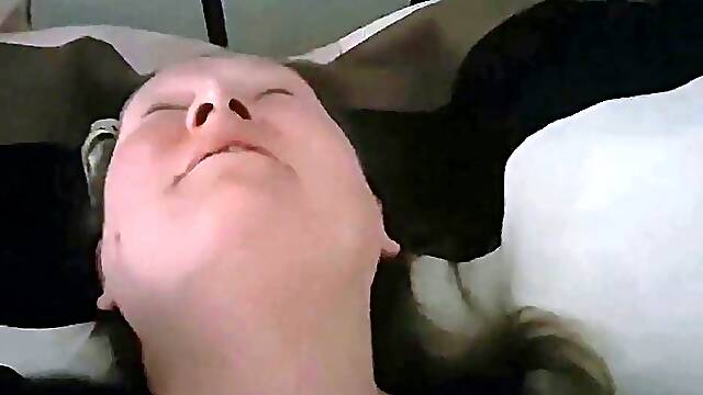 Moaning Finnish MILF POV Homemade Video