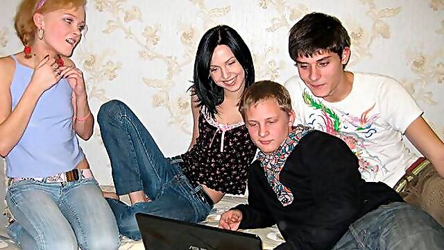 Russian teens Katy and Foxy appreciate foursome action