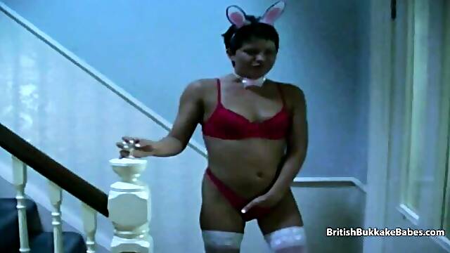 Sandie Caines cumshots clip by British Bukkake Babes