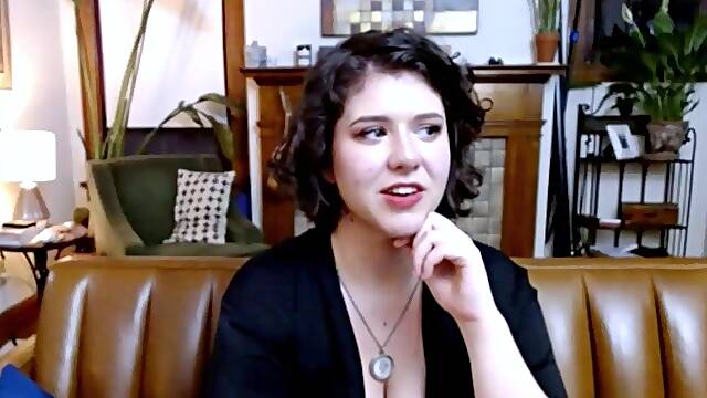 Leann amateur beautiful brunette with big boobs