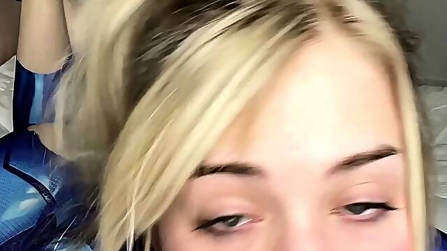 Valeriewhitebby - Samus fucks dildo until she cums -