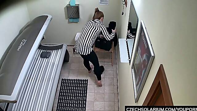 Teenie Teen toying with snatch in Solarium Tube