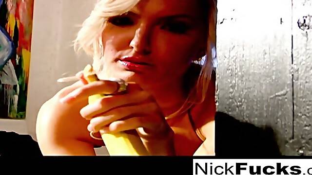 Irresistible Nick Manning and Taylor Tildens pounded clip
