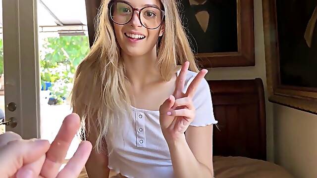 Playing a Forbidden Game with My Step-Sis Molly