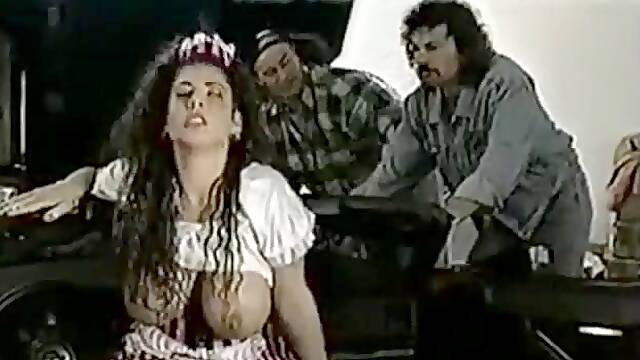 Autosport with titziana german vintage porn ft. Gina Golany: Big Tits, Blowjob Brunette Porn