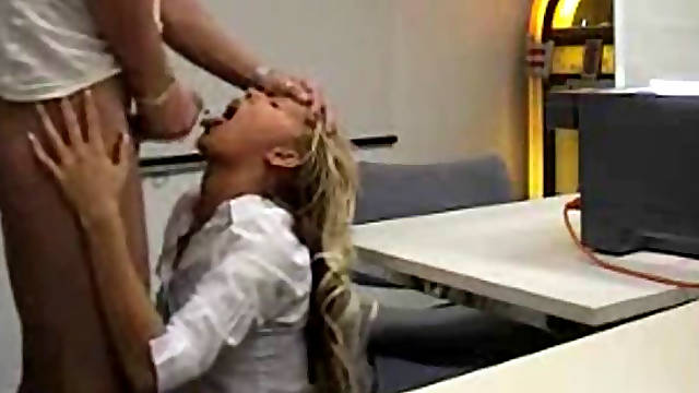 Real Office Amateur Fuck