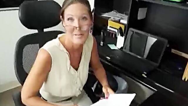 French Mom Movies
