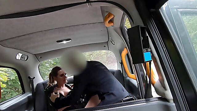 Spanish brunette Rubi Rico pounded in the cab