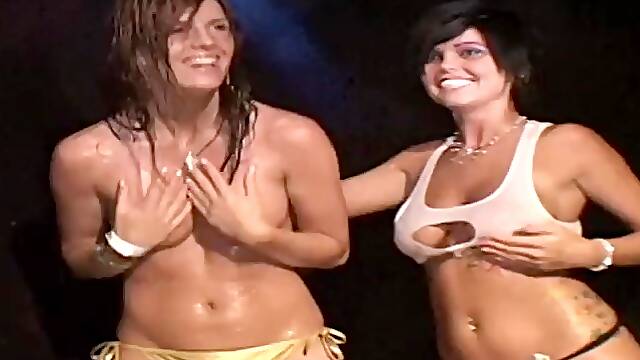College Girls Strip Naked & Get Raunchy In Wet T-Shirt Contest