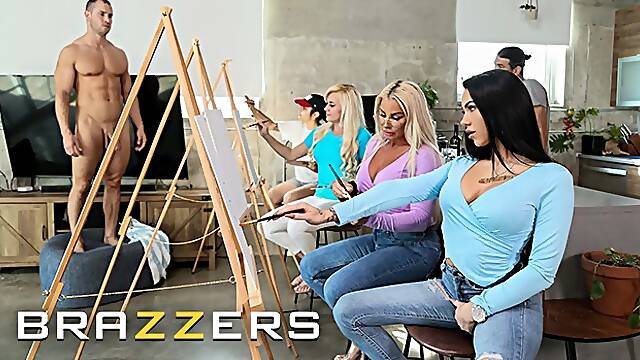 BRAZZERS - Robbin Banx & MJ Fresh Get On Stage And Share Duncans Delicious Cock In A Hot 3some