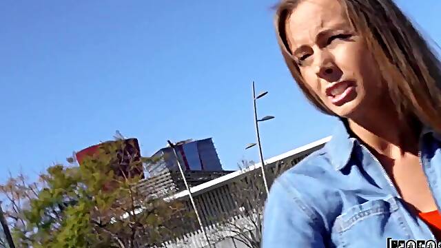 Spanish Guy Picks Up Sexy And Lonely MILF Kinuski