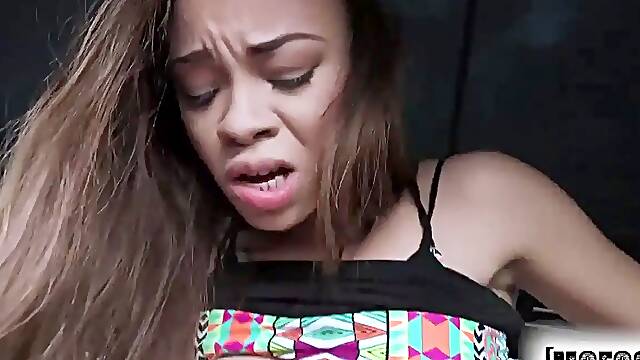 Mofos.com - (Jamie Marleigh) - Stranded Teens