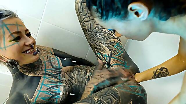 Insane fisting sesh in tub - blossom, intense squirt & atm