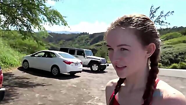 Danni Has A Great Day Out In Hawaii! - Danni Rivers