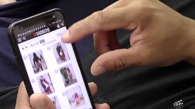 WATCHING POPSTAR SCENES ON PHONE WATCHING THAT SHE QUEEN OF ANAL WISHING FOR THIS HOT BUT I ENDED CATCHING A NAP MY DREAM HAS COME TRUE - BIANCA NALDY - MR.ROLA