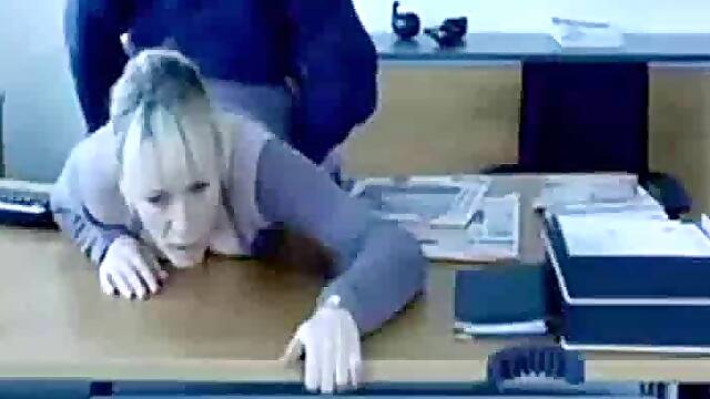 Dansk berømthedskontor fling