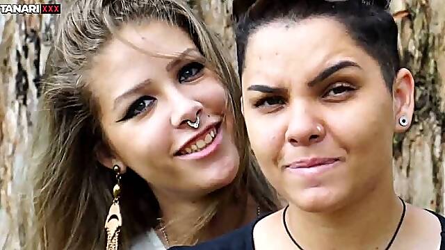 From Pussy to Asshole: Futanari.xxx Delivers the Ultimate Pleasure!