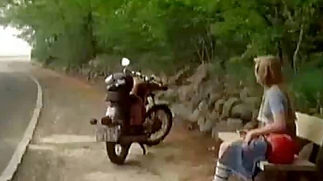 Dansk udendørs sex med Christa