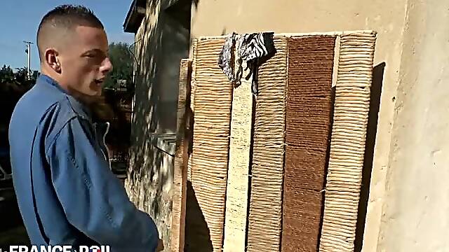 French Baaby Jess Il Encule La Fille Des Proprios