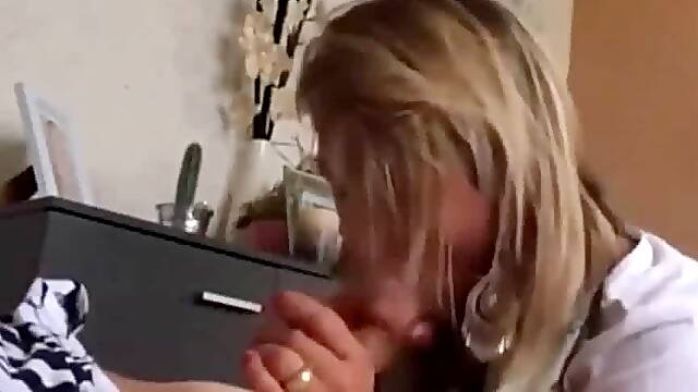 La maman d enzo et ses belles pipes