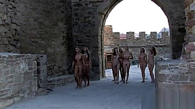 Young nudistgirls