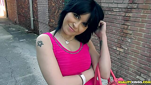 Amoral Juicy Jeny hardcore porn clip