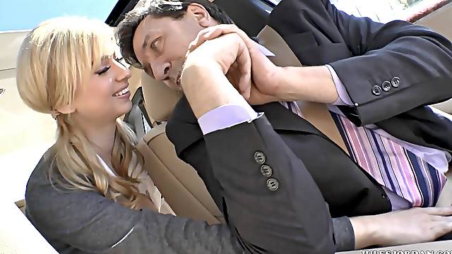 Molly Bennett Seduces Her Chauffeur - old and teen porn