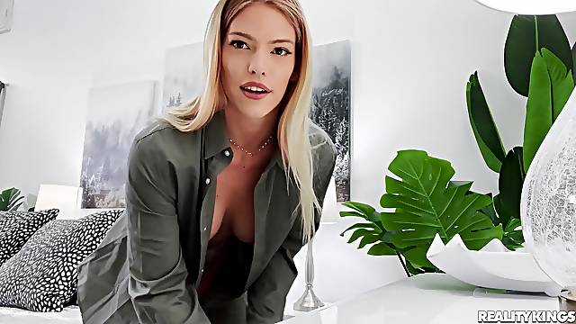 Alex Legend fucks cock-craving GF Leah Lee