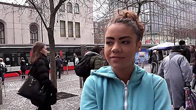 Young brunette Gypsy lady fucks for quick cash - Hardcore outdoors