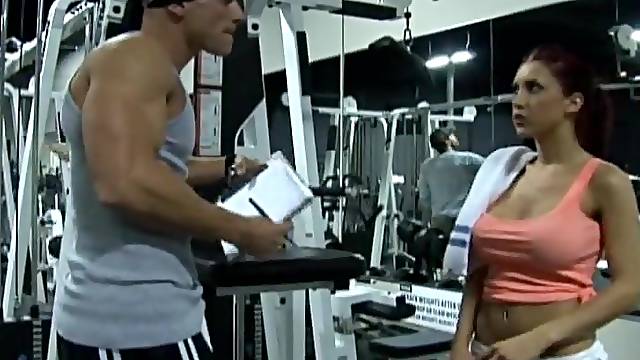 Kylie Strutt - Large Tit Workout