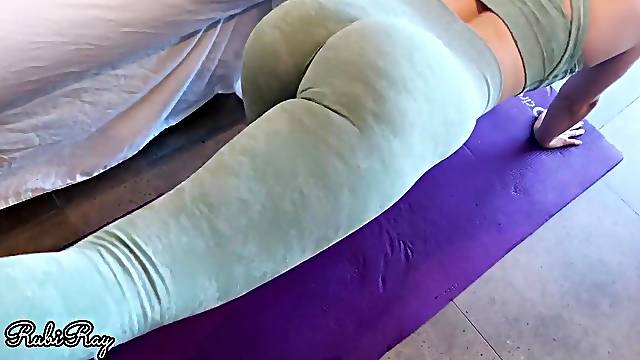 Nympho Stepsister Drilled and Creampied in Ripped Yoga Panties during the time that Working out