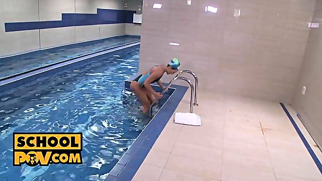 Hot student Anna Rose screws her swim trainer - itsPOV