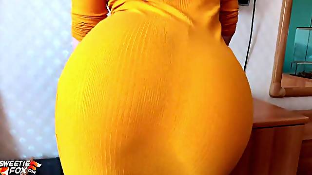 Babe Deepthroat and Cowgirl on Dick in Yellow Dress and Torn Tights