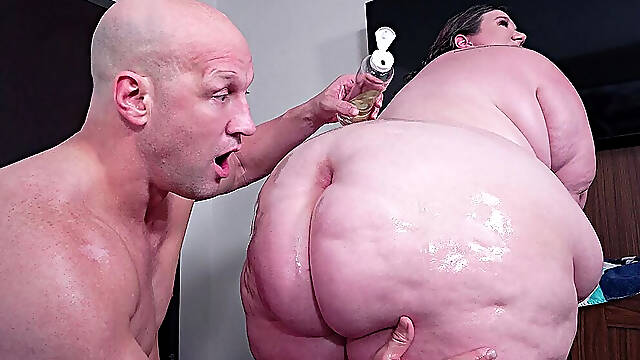 Obsessed with That Booty