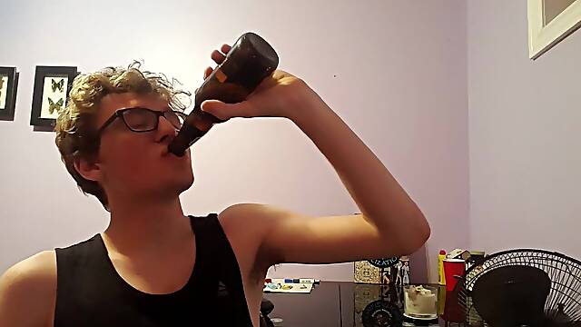 CRACKING A COLD ONE FOR PEWDIEPIE'S WEDDING (STR8 DRAINED HER)