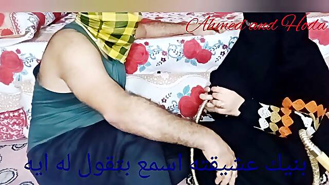 سكس بنيك عشيقته اسمع بتقول له ايه بصوت عربي واضح انا جوزي بيشك فيا انا خايفه من جوزك انا خ