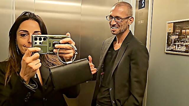 È tutta colpa di Giacomo. Vero Amatoriale, Dialoghi ITA, Parte 1 .