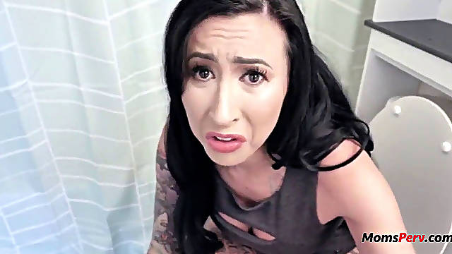 Wild orgy With Desperate mother