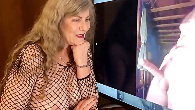 Wonderful Mature cuckold Gets exhilarated Rating OF Subscriber Lex’s BWC!   WOW!