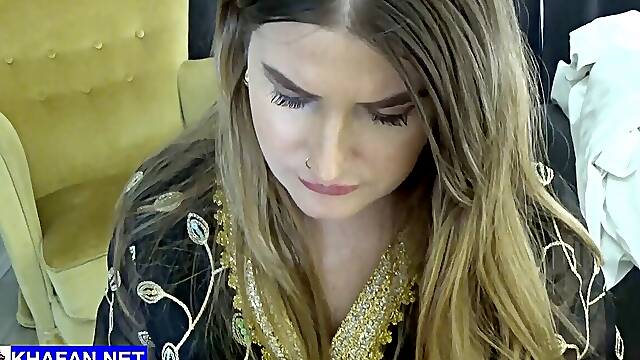 Sikildikçe bağıran baldızımı beceriyorum - Turkish first-timer lovemaking