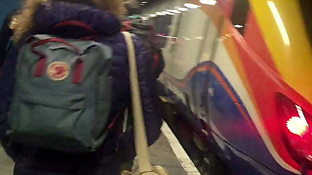 Round ass in motion (Follow that ass)Uk Brazilian 