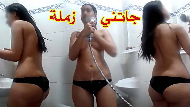 Moroccan woman having sex in the bathroom