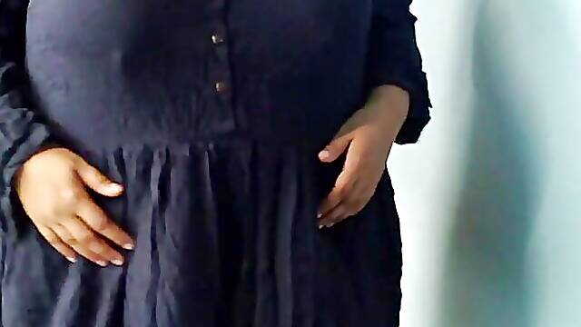 Fucking A Beautiful Hot MILF Arab Stepmom because she was Sexy &amp; Shaking Her Huge Ass &amp; Boobs