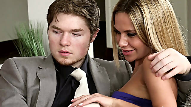 Big Dick Reams Hot Swinger Wife Nikki Delano
